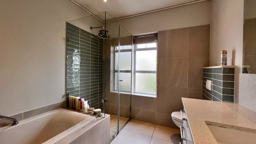 To Let 4 Bedroom Property for Rent in Croydon Olive Estate Western Cape